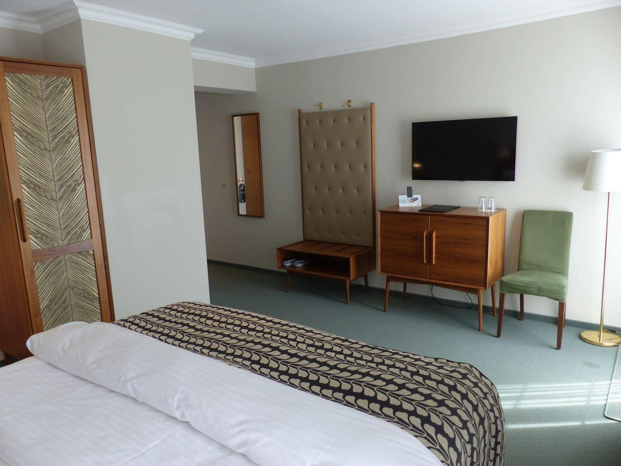 Prinz Myshkin Parkhotel 3*
